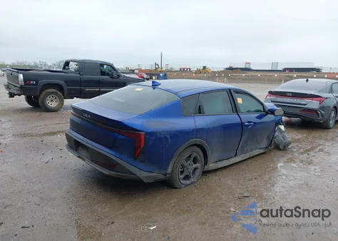 2025 Kia K4 Lxs из США, поврежденный, VIN 3KPFT4DE4SE014816